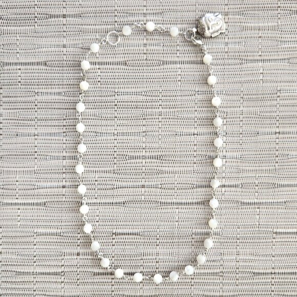 MOTHER OF PEARL NECKLACE WITH STERLING SILVER BUDDHA PENDANT - Picture 5 of 6